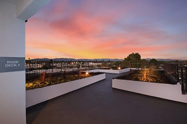 Grigio Apartments - Northridge, CA