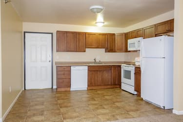1314 8th St NW unit 104 - Minot, ND