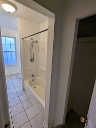37 E Baltimore St unit B - Hagerstown, MD