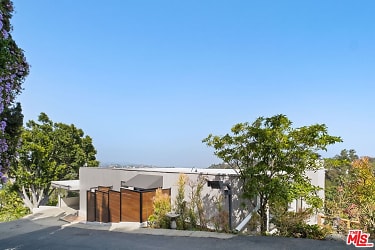 2359 Sunset Heights Dr - Los Angeles, CA
