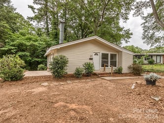 3455 Manchester Dr - Charlotte, NC