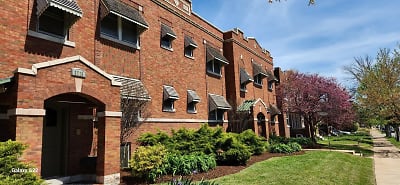3711-15 Bates Apartments - Saint Louis, MO