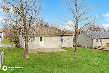 2009 Kimberly Dr - Excelsior Springs, MO