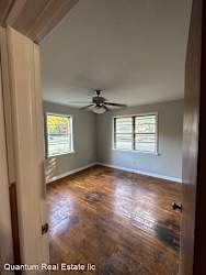 113 N 18th St - Van Buren, AR