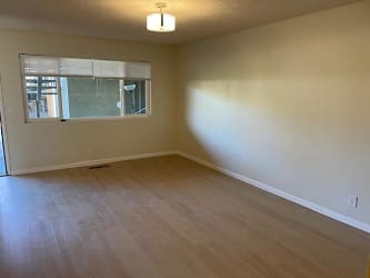 4416 Moorpark Ave #2 - undefined, undefined