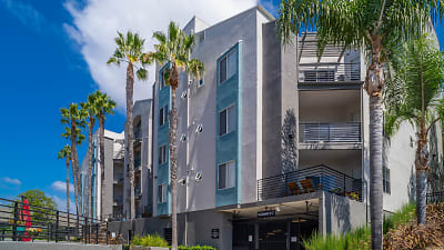 Del Mar Ridge Apartments - San Diego, CA