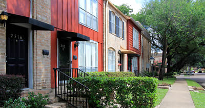 Briarwood Apartments - Houston, TX