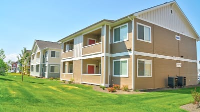 Sunnyvale Village Apartments - Nampa, ID