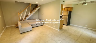 1170 Cove Dr - Prospect Heights, IL
