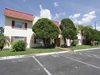 Mirela North Apartments - Tampa, FL