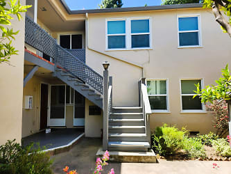 302 Kipling St - Palo Alto, CA