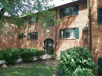 Apartments At Lakewood Park - Milford, OH