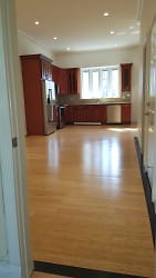 24-39 38th St unit 2 - Queens, NY