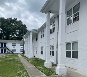 969 Forest Ave unit G3 - Forest Park, GA