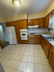 2818 Brookhaven Ave unit 2 - Queens, NY