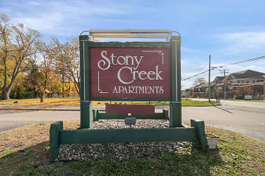 Stony On Van Dyke Apartments - Washington, MI