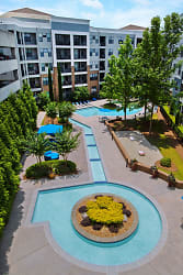 West Inman Loft Apartments - Atlanta, GA