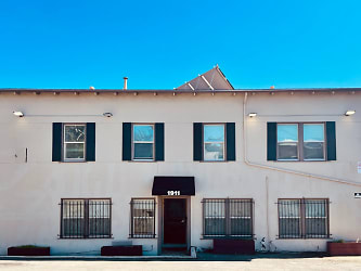 1911 E.25th Street Apartments - Oakland, CA