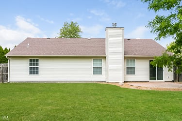 7631 Windy Hill Way - Indianapolis, IN