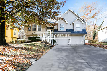 18029 E 31st Terrace Dr S - Independence, MO