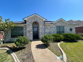 5600 Worley Dr - The Colony, TX