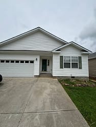 10629 Lone Star Way - Knoxville, TN