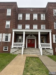155 Union Ave #102 - Rutherford, NJ