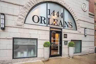 Front Entrance.jpg