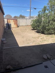 238 W Navajo Rd - Tucson, AZ