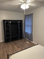 Room For Rent - Fayetteville, NC