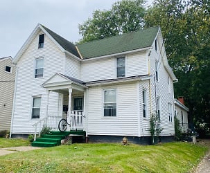 427 Smith Ave NW unit 1 - Canton, OH