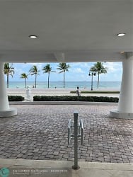 209 N Fort Lauderdale Beach Blvd #4G - Fort Lauderdale, FL
