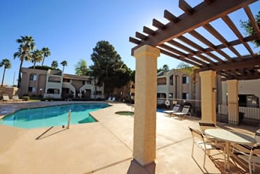 Vantage Point Apartments - Gilbert, AZ