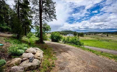 201 Pineview Rd - Pagosa Springs, CO