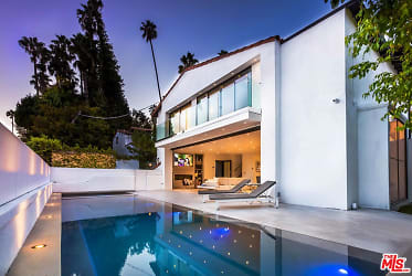 9331 Doheny Rd - Beverly Hills, CA