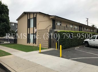 1139 Raymond Ave unit 07 - Long Beach, CA