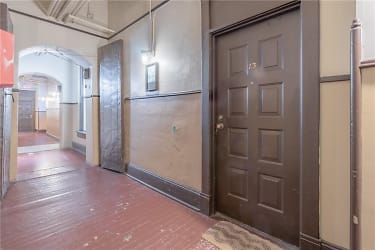 215 Mitchell St SW #13 - undefined, undefined