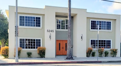5245 Bakman Ave unit 1-12 - Los Angeles, CA