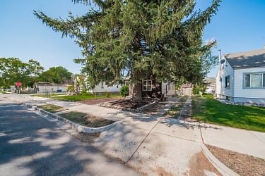 1143 S 3rd Ave unit Upstairs 2br - Pocatello, ID
