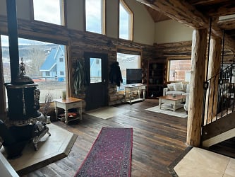 521 Haverly St - Crested Butte, CO