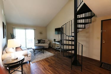Folsom Ridge Apartments - Lincoln, NE