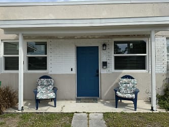 1002 Brothers Ave #102 - Melbourne, FL