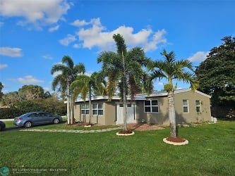 2586 NW 58th Ave - Margate, FL