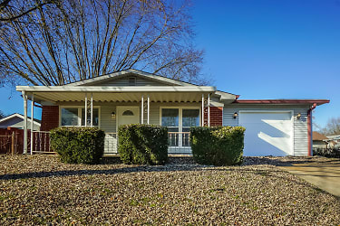 3420 Southwest Dr - Indianapolis, IN