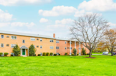 Levittown Trace Apartments - undefined, undefined