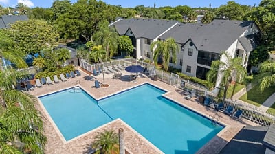 ARIUM Coconut Creek Apartments - Margate, FL
