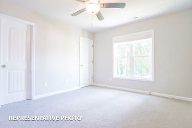 Parkview Townhomes I Apartments - Clayton, NC