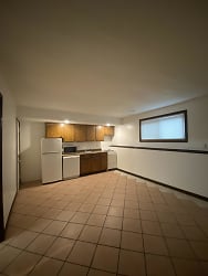 425 W Lawrence Ave unit 3 - Springfield, IL
