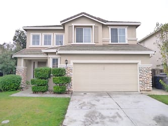 2442 Colby Ct - Tracy, CA