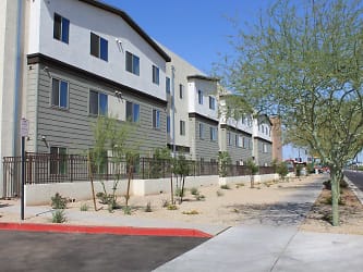 Washington Pointe Apartments - Phoenix, AZ